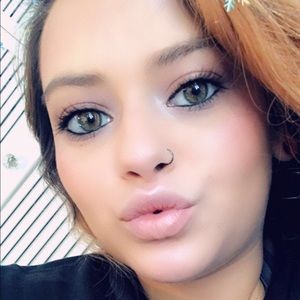 Meet your Posher, Kristen